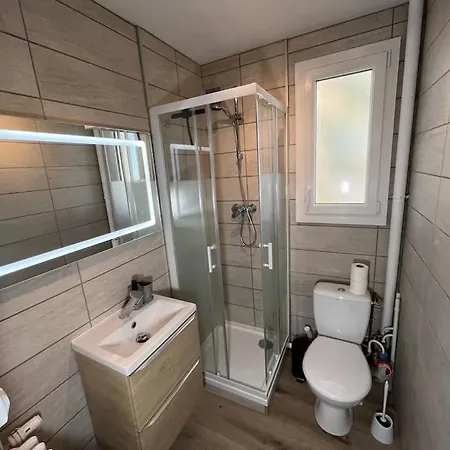 Beau Renove De 28m2 Lejlighed *